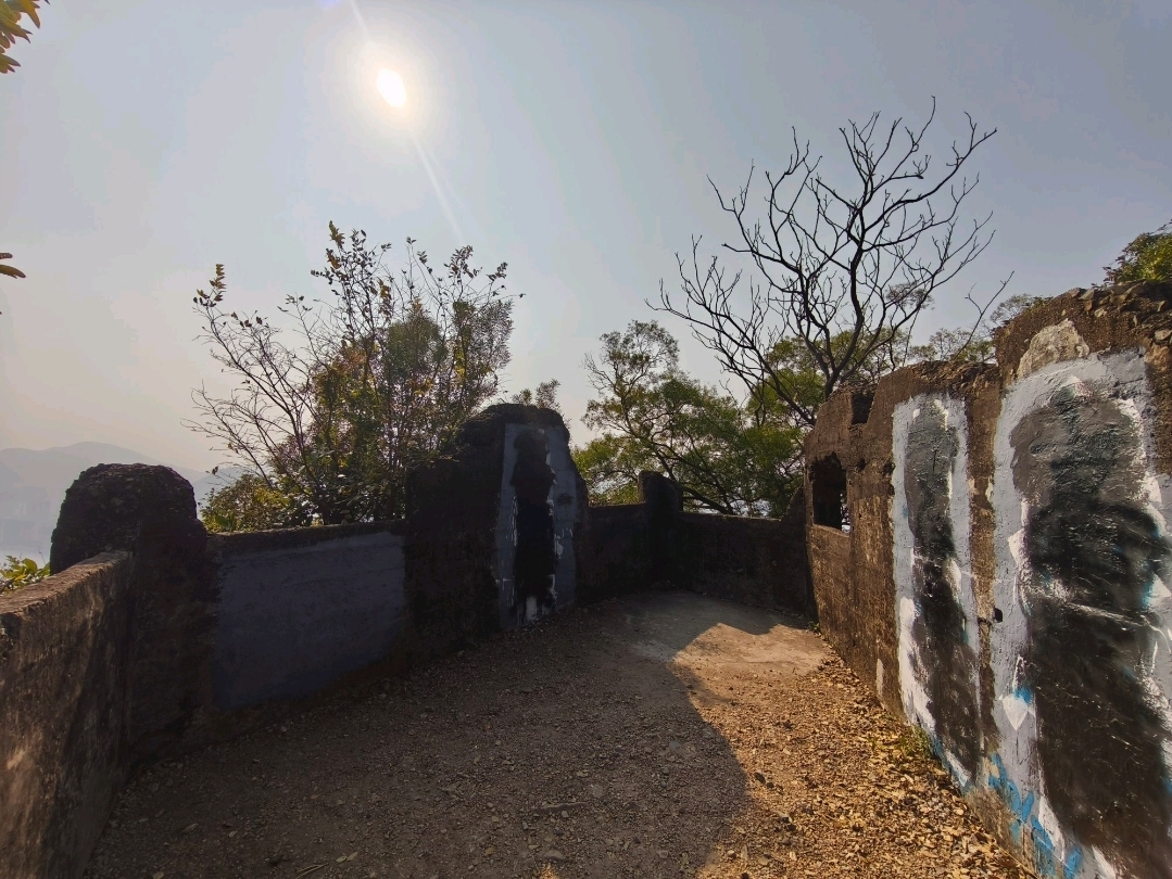 魔鬼山行山記:歷史遺跡與絕美日落一次滿足 🌄 - Image 2