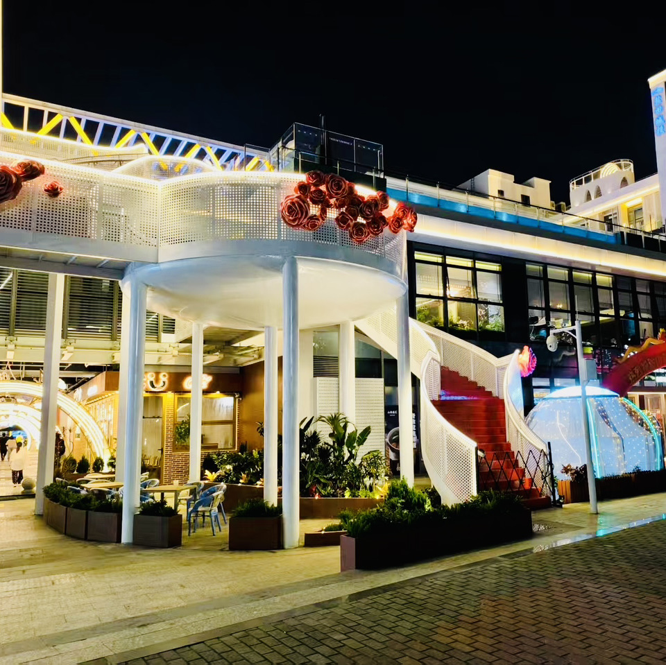 深圳大梅沙8號倉|夜晚打卡必去嘅歐式風情Outlet - Image 6