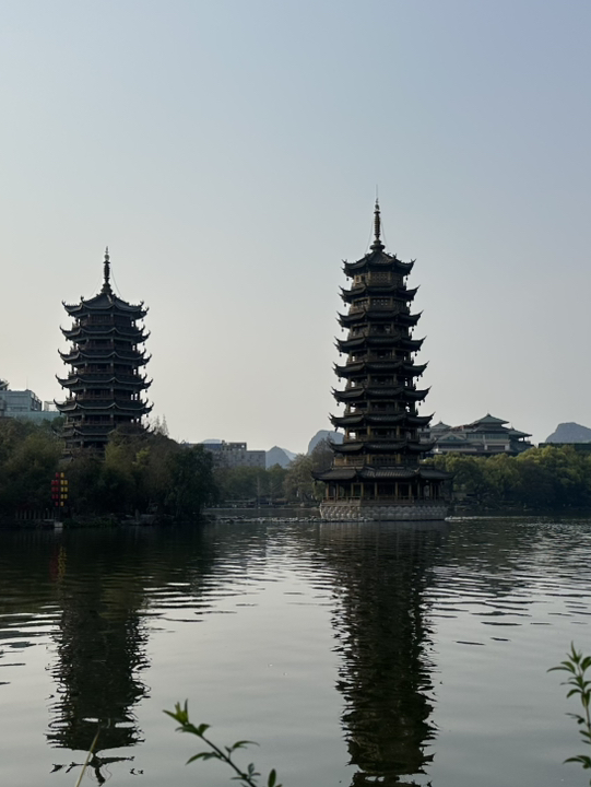 桂林2日遊攻略🌿 打卡喀斯特秘境+必食啤酒魚 - Image 2