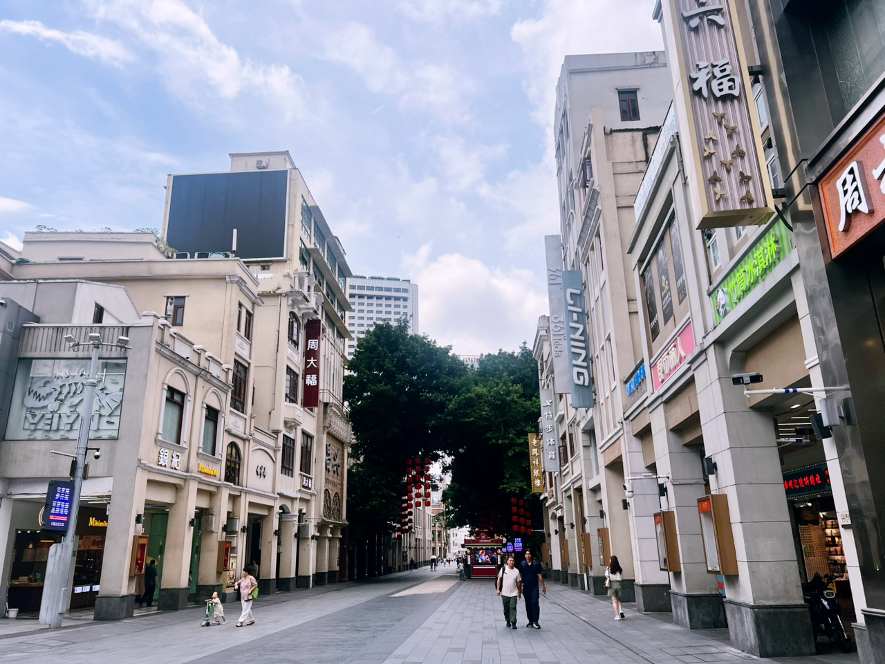 廣州北京路步行街:白天夜晚都好玩,必去打卡攻略! - Image 7