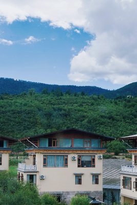 墅家嗡嘛措藏式度假莊園(納帕海店)