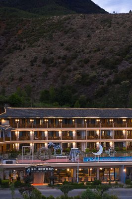 瀘沽湖美廬·湖畔天空之鏡度假酒店