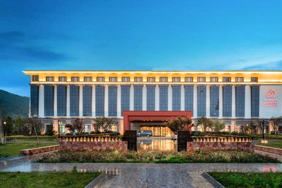 香格里拉唐香嘉秀大酒店(松贊林寺景區店)