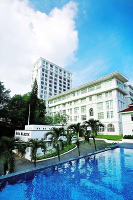 吉隆坡大華酒店,傲途格精選