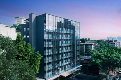 珠海情侶南路拱北口岸亞朵酒店