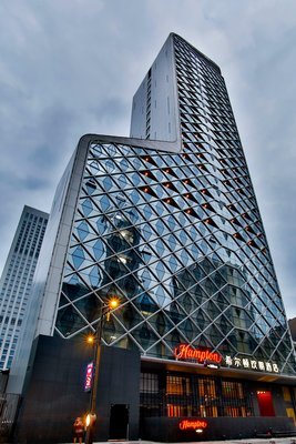 成都春熙路希爾頓歡朋酒店