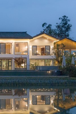 月隱花·美宿(成都新都店)