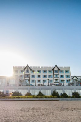 秦皇島海天一色酒店(西港花園店)