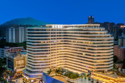 肇慶七星巖星湖一方亞朵酒店