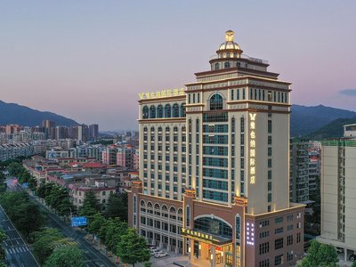 維也納國際酒店(肇慶鼎湖山萬達廣場店)