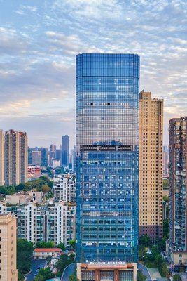 武漢漢口火車站戴斯温德姆酒店