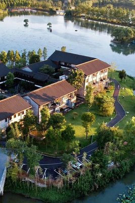 雪晴集·山市晴嵐度假民宿