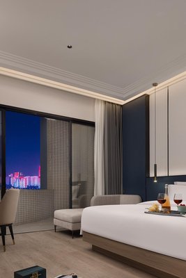 美豪酒店(佛山祖廟金鉑中心店)