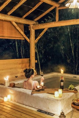 從溪山居·瀑布湯泉野奢民宿(廣州從化店)