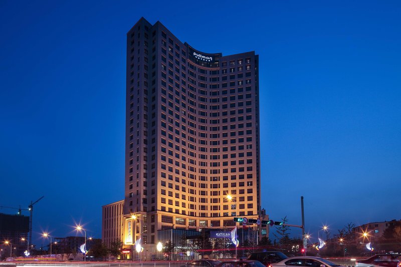 鞍山時代鉑爾曼大酒店