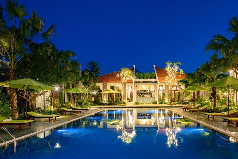 Bai Dinh Riverside Resort & Spa