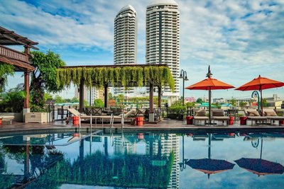 曼谷瑞瓦蘇里亞酒店