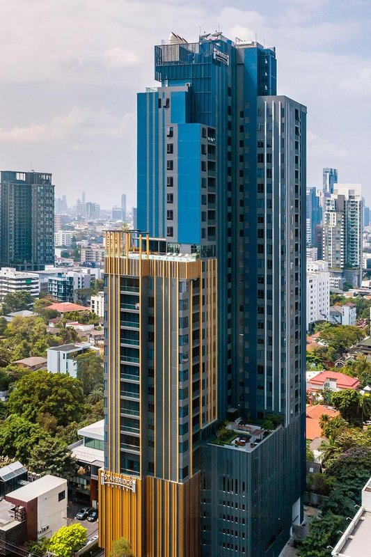 曼谷通羅宿之橋套房酒店