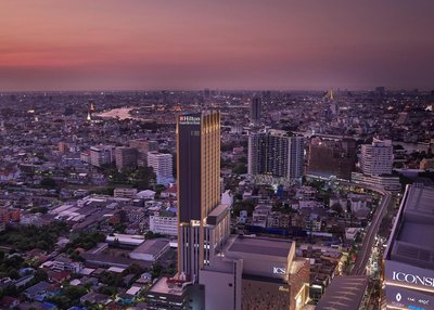 曼谷河畔希爾頓花園酒店