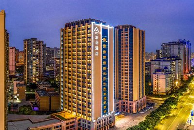 清遠順盈廣百亞朵酒店