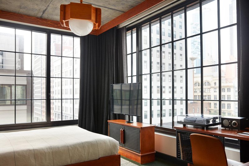 布魯克林艾斯酒店