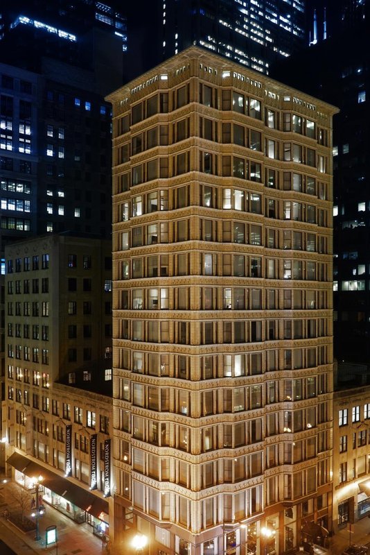 盧普區菠蘿住宿標誌酒店