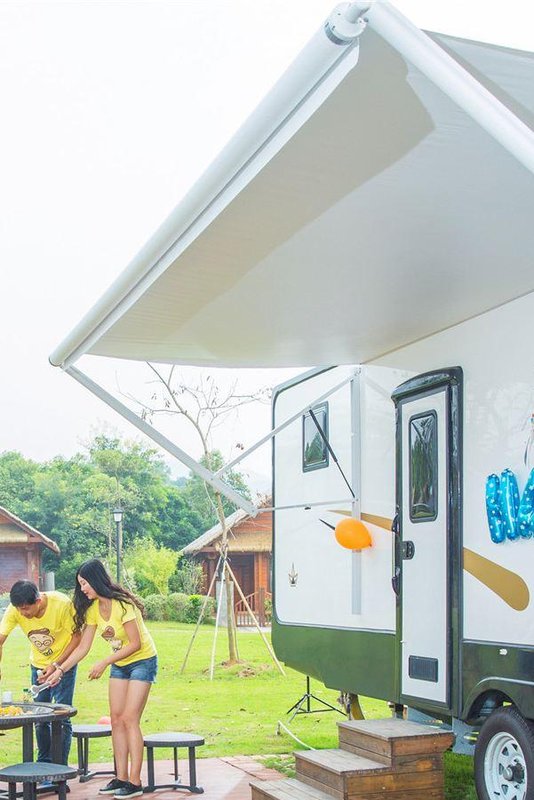 Midea Egret Lake Car Theme Hotel