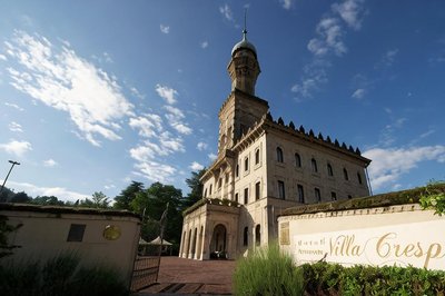 瑞萊斯克雷斯皮城堡別墅酒店