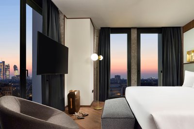 烏納垂直米蘭體驗酒店