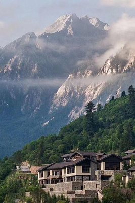 日賽谷麗思卡爾頓隱世酒店