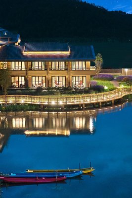 瀘沽湖英迪格酒店