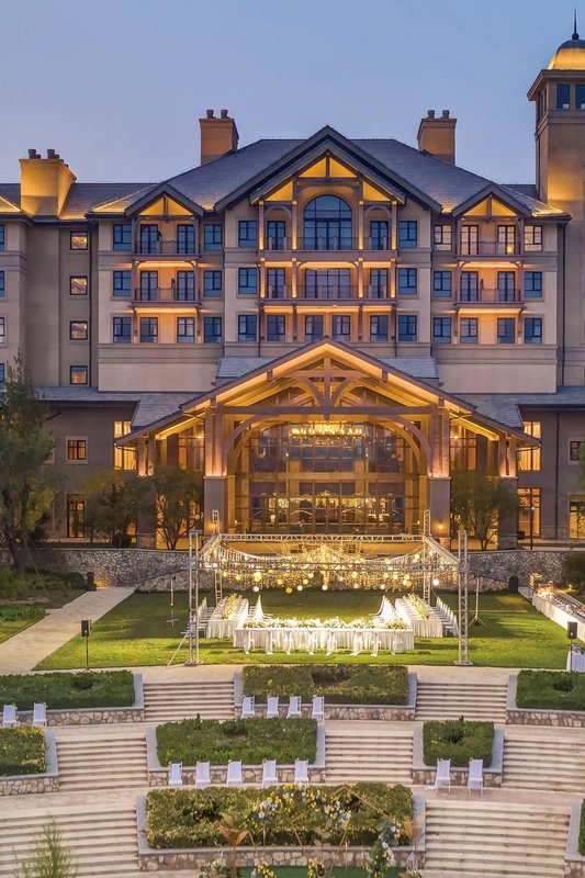 文安魯能希爾頓酒店