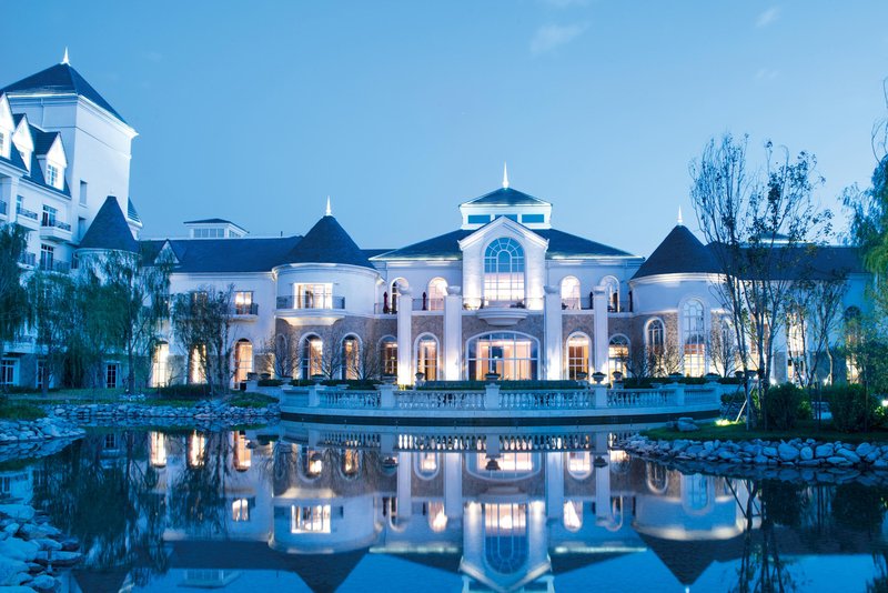 懷來皇冠假日酒店