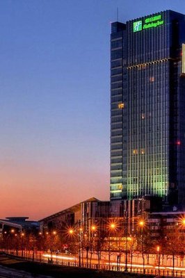 天津海河假日酒店(天津之眼店)