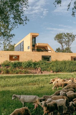 北京ARVO16點30私湯民宿