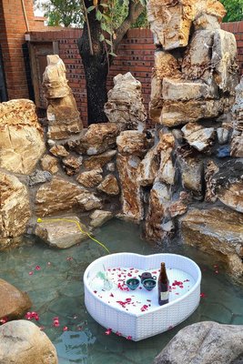 真順·雲放湯泉藝術酒店