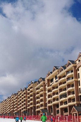 張家口雲頂世界酒店(雲頂麗苑店)