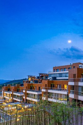 安吉雲上草原度假村·松鼠部落酒店