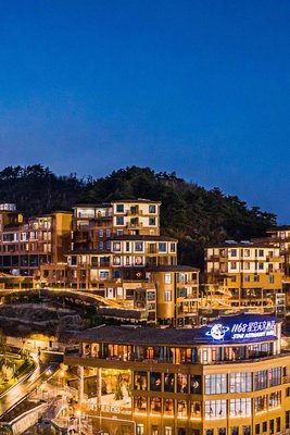 安吉雲上草原·1168星空天文酒店