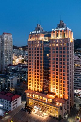 煙台百納瑞汀酒店(第一海水浴場煙台站)