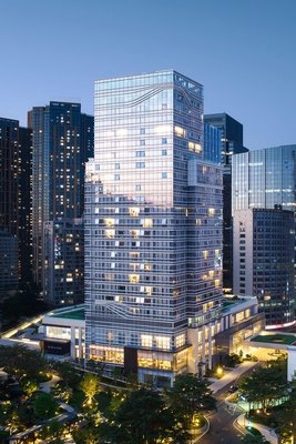 青島頤海花園酒店(五四廣場店)