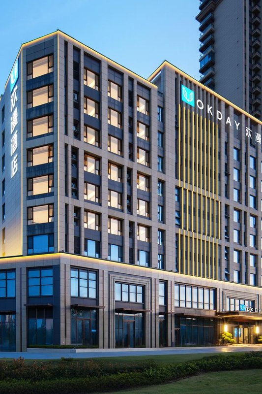 歡漫酒店(日照大學城萬平口景區店)