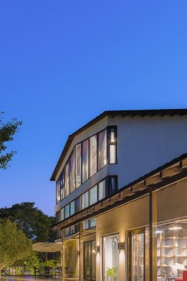 花築·良竺設計師藝術民宿(南京牛首山景區店)