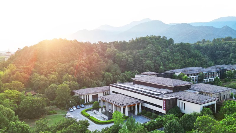 桐廬西子云山九里度假酒店