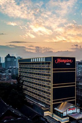 杭州西湖大道希爾頓歡朋酒店