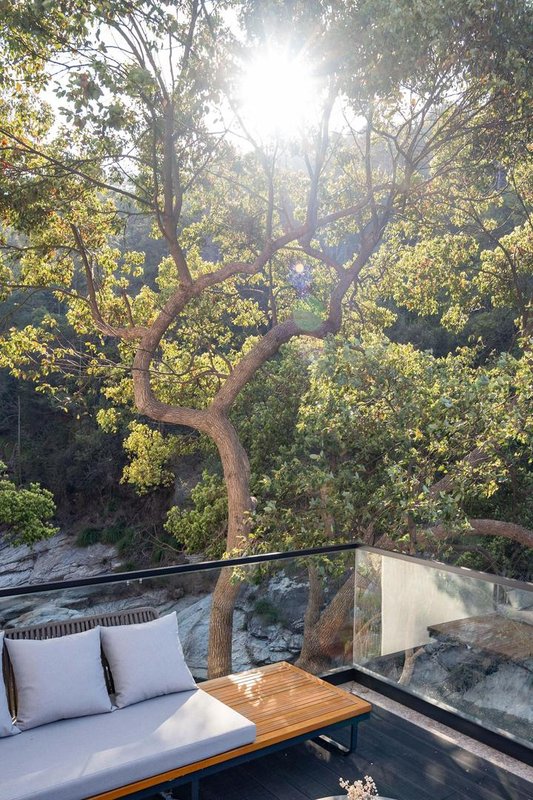 Jiesu · Mountain and mountain · French-style Mountain Residence in Lushan Mountain