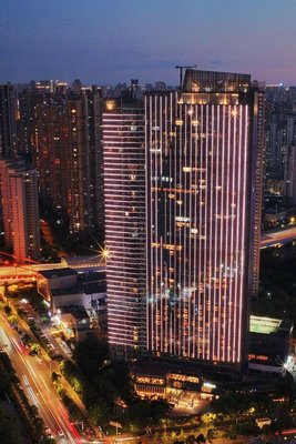 武漢世茂希爾頓酒店