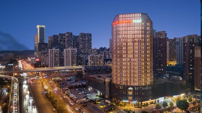 武漢光谷廣場關山大道城際酒店