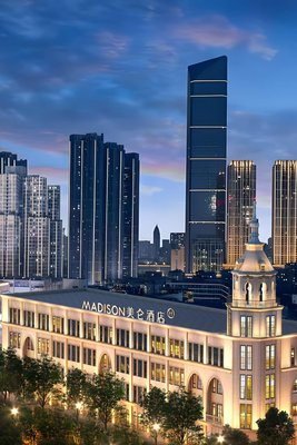 武漢江漢路步行街美侖酒店