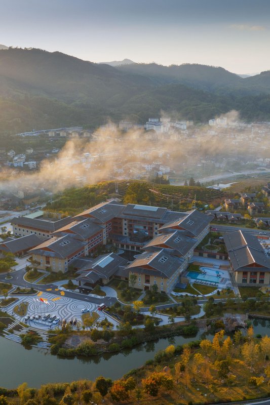 凌波格蘭雲天國際酒店( 漳州南靖雲水謠店)